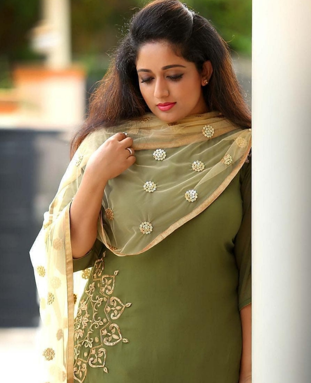 kavya madhavan photos