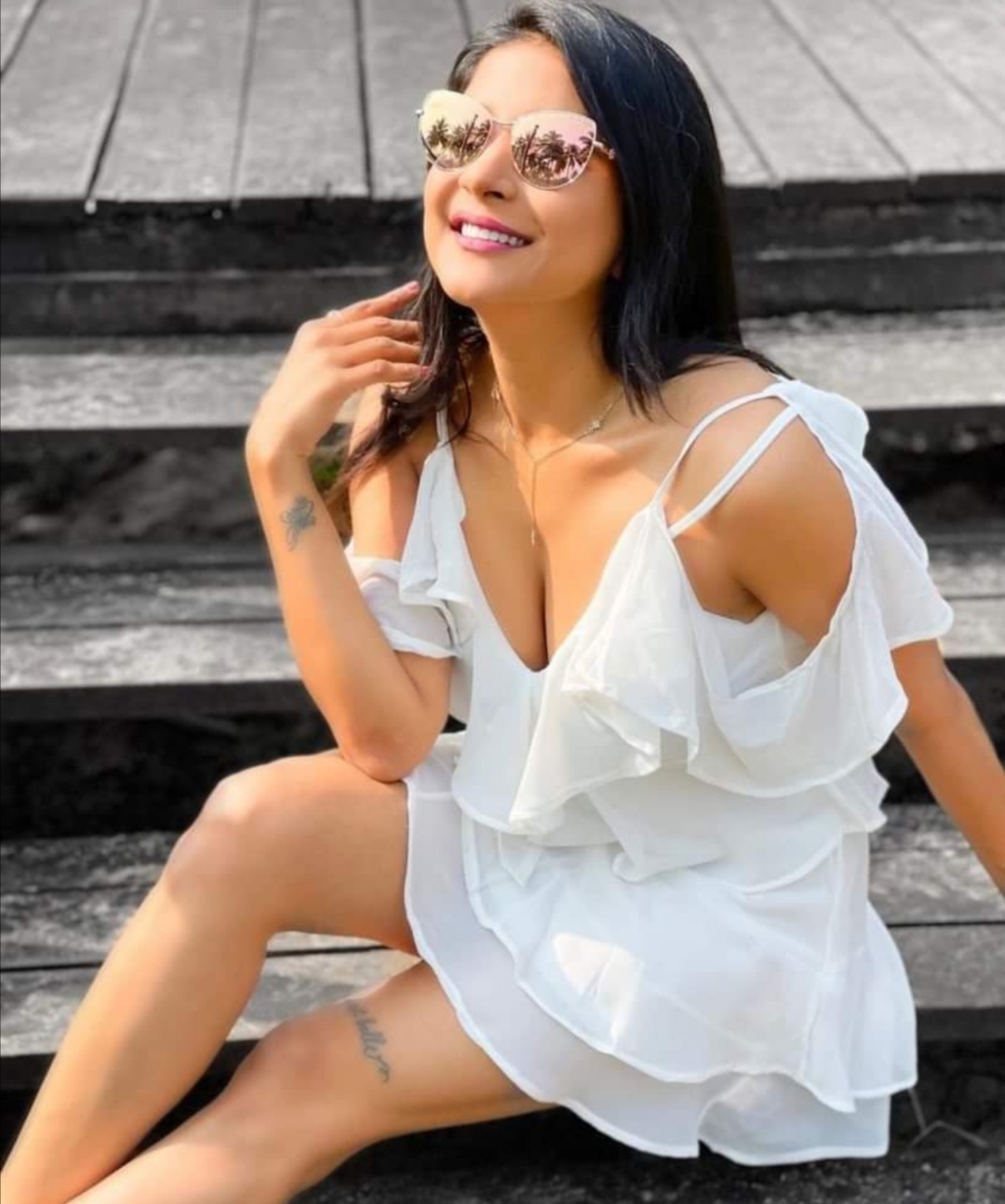 sakshi agarwal hot