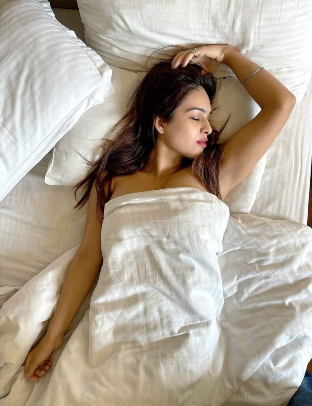 neha malik bedroom photoshoot