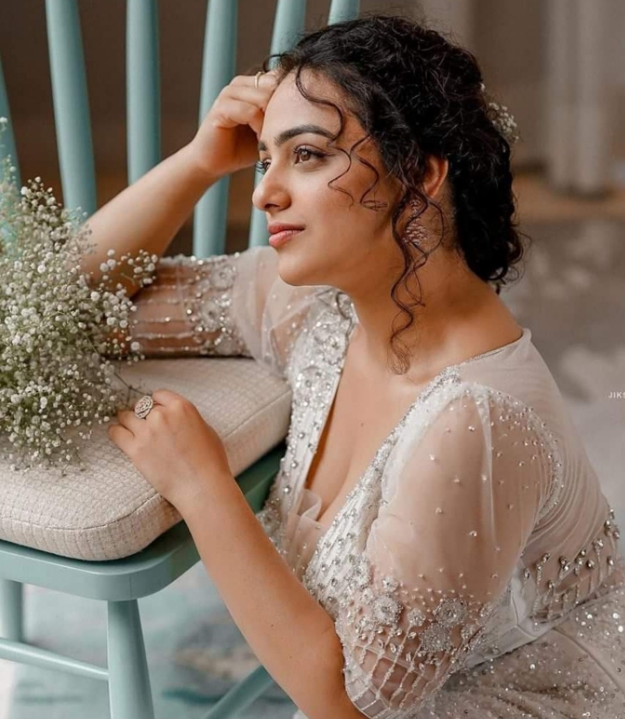 nithya menon white dress