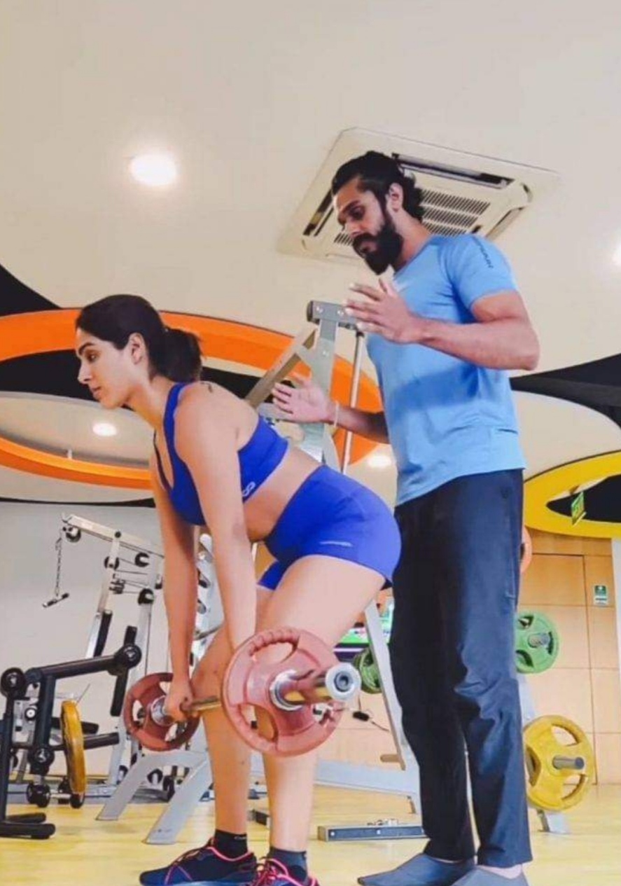 Samyuktha Menon workout