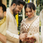 Now, the notes shared by actor Jayaram and Kalidas Jayaram on the occasion of the engagement are getting noticed on social media.